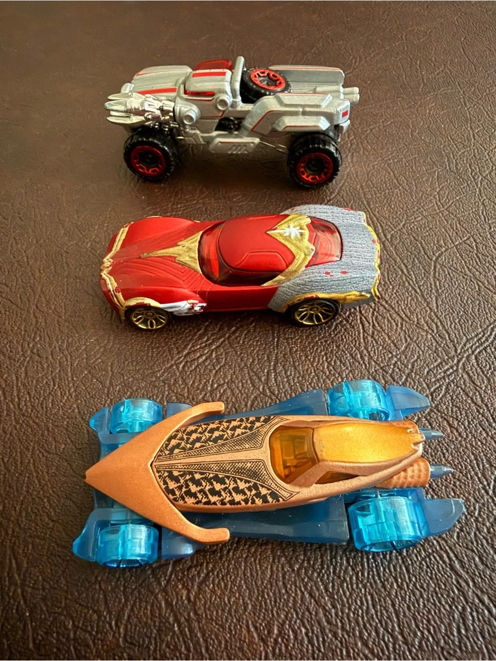 Hot Wheels Justice League Kids Toy Car Set - Red, Silver, Blue